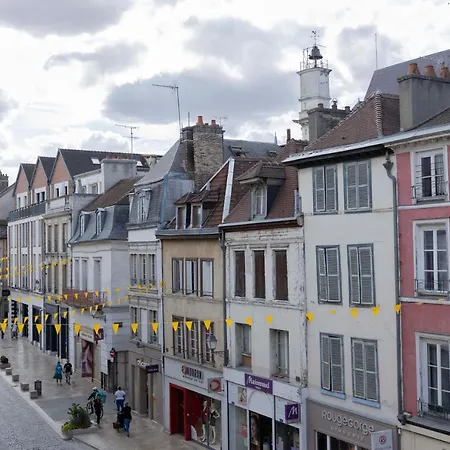 Exceptionnel Appart Haussmannien Au Coeur De *