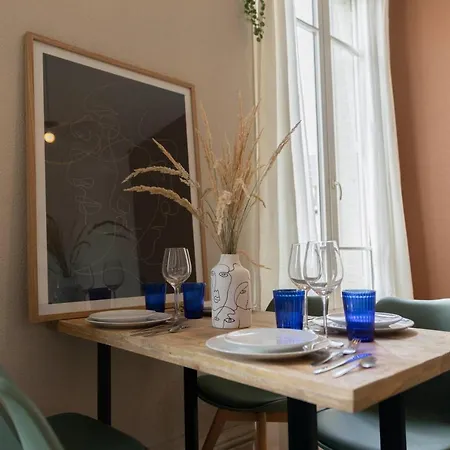 Exceptionnel Appart Haussmannien Au Coeur De Apartamento Troyes